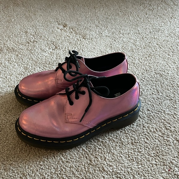 Iridescent pink Doc Marten oxfords. Size US 5 EU 36 - Picture 2 of 4